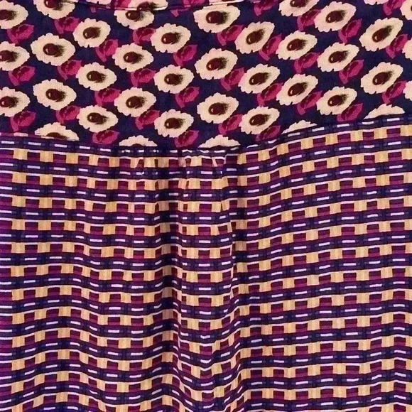 Maeve by Anthropologie Blouse Size XSmall - Picture 8 of 8